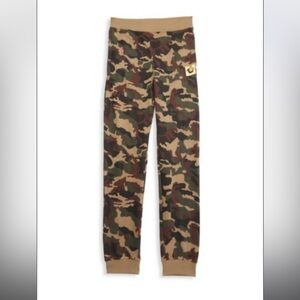 NWT  True Religion Boy's Camo Sweatpants size M